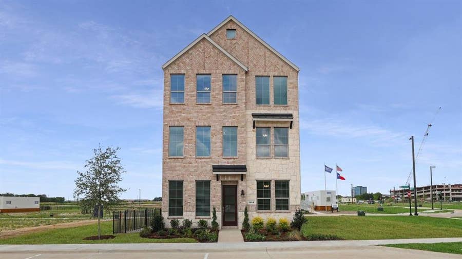 Property photo for 1502 Lake District Drive, Allen, TX