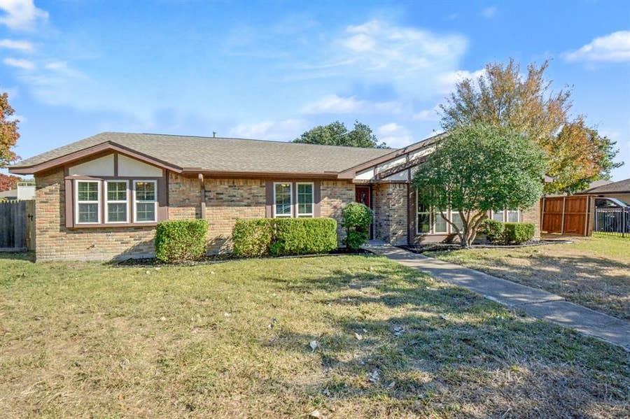 Property photo for 2304 Twilight Circle, Plano, TX