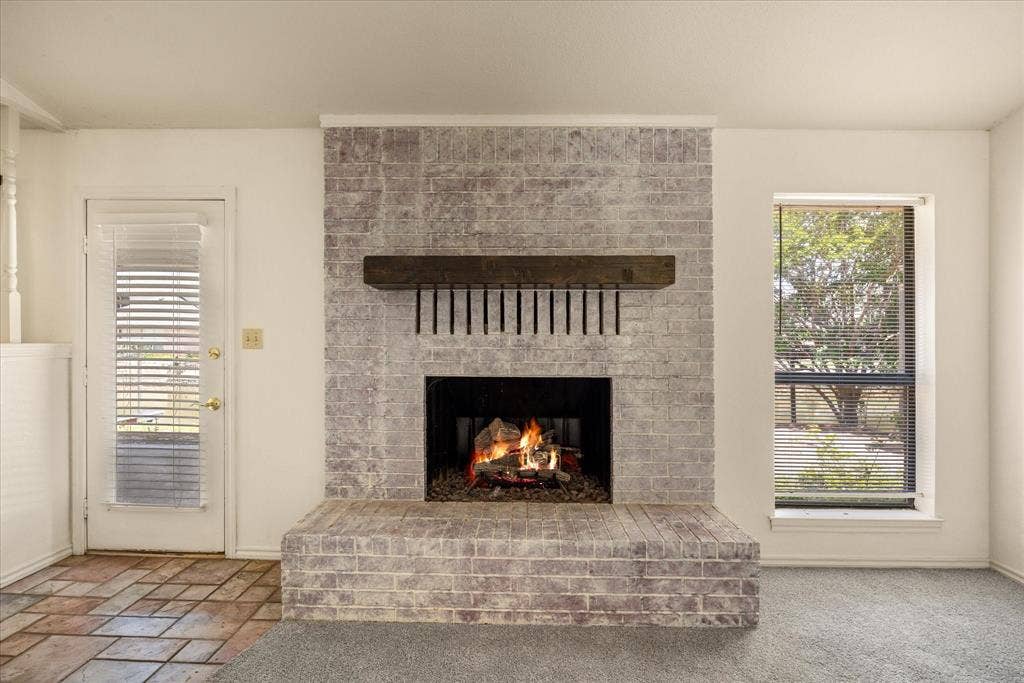 706 Tahiti Drive, Granbury, TX 76048 706 Tahiti Drive, Granbury, TX 76048