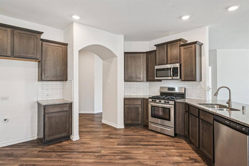 609 Bassett Hall Road, Fate, TX 75189 609 Bassett Hall Road, Fate, TX 75189