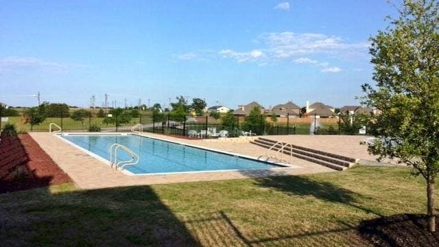 609 Bassett Hall Road, Fate, TX 75189 Community Pool