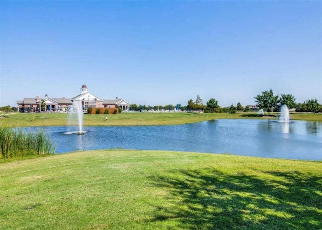 609 Bassett Hall Road, Fate, TX 75189 Community Park