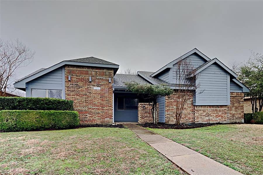 Property photo for 752 Arbor Downs Drive, Plano, TX