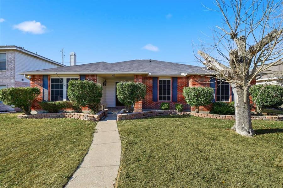 Property photo for 1452 Hickory Creek Lane, Rockwall, TX