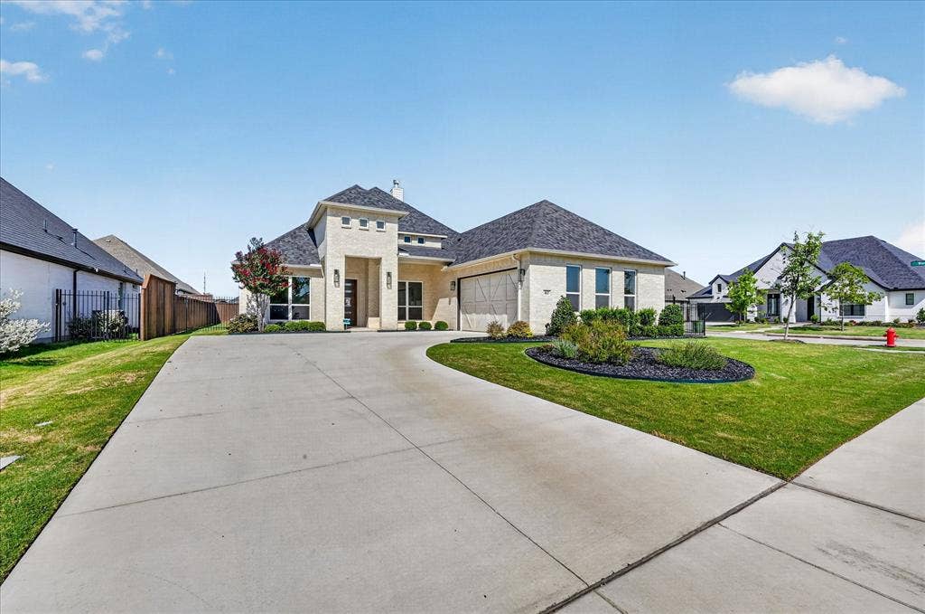 462 Creekside, Haslet, TX 76052