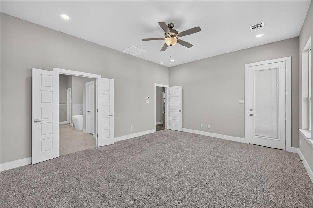 462 Creekside, Haslet, TX 76052