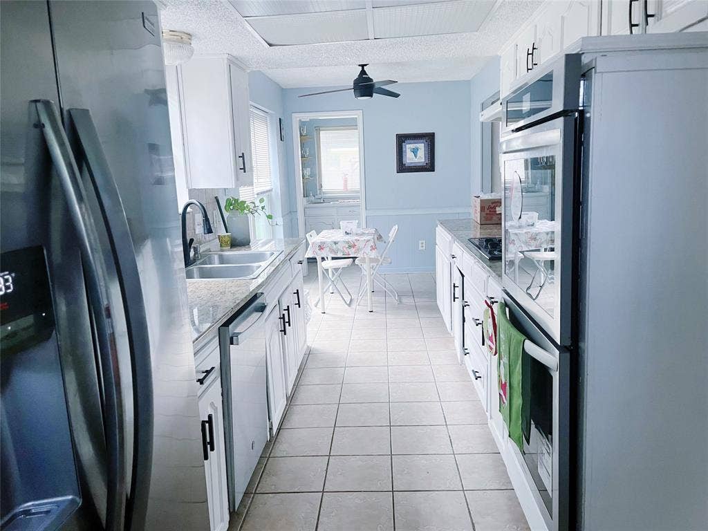 4444 Boston Drive, Plano, TX 75093 4444 Boston Drive, Plano, TX 75093