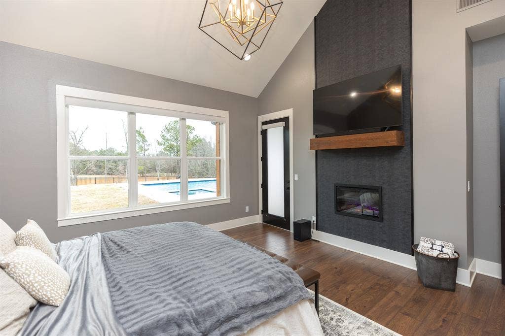 15887 County Road 436, Lindale, TX 75771 15887 County Road 436, Lindale, TX 75771