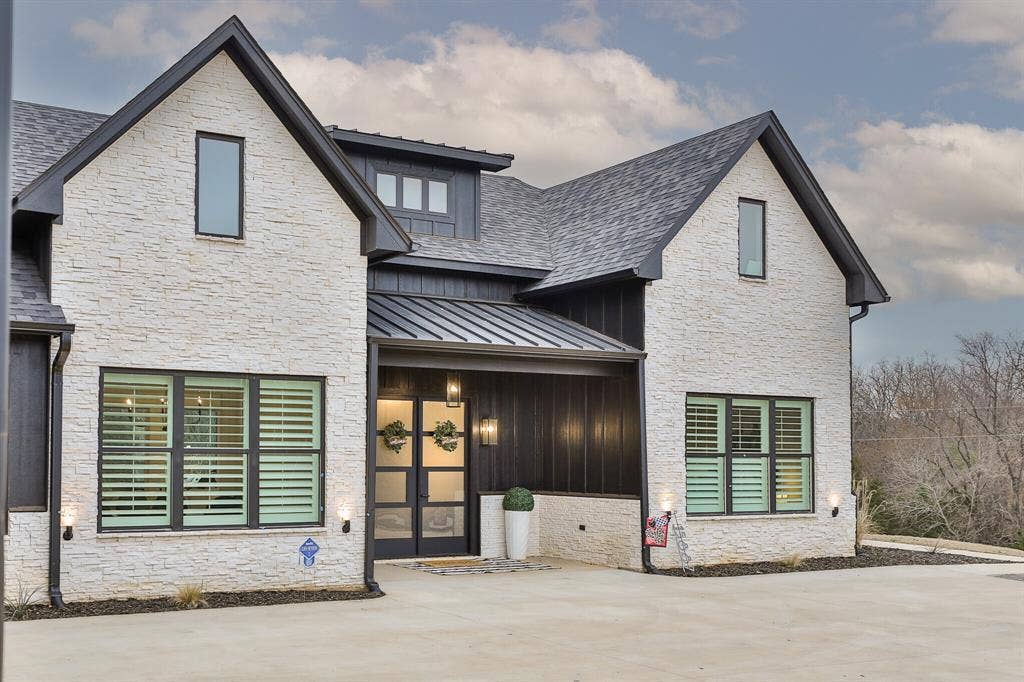 15887 County Road 436, Lindale, TX 75771 15887 County Road 436, Lindale, TX 75771