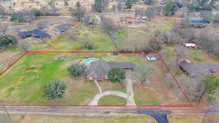 Property photo for 2046 Mckenzie Road, Campbell, TX