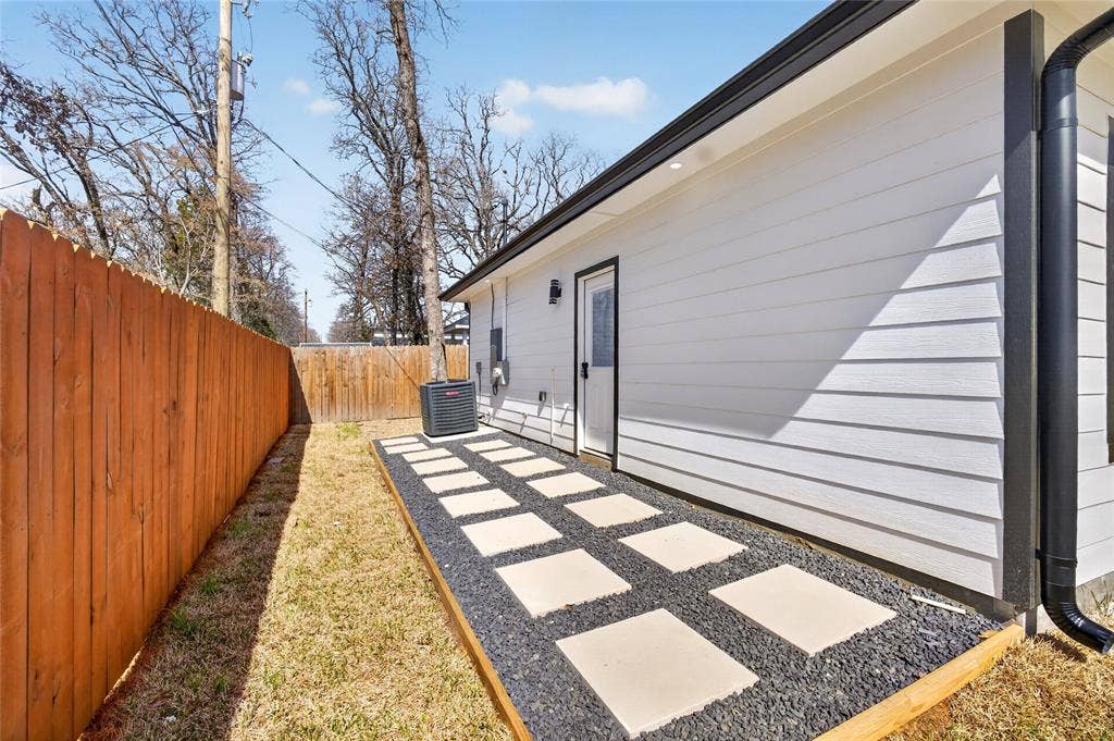 6178 Chickasaw Drive, Mabank, TX 75156 6178 Chickasaw Drive, Mabank, TX 75156