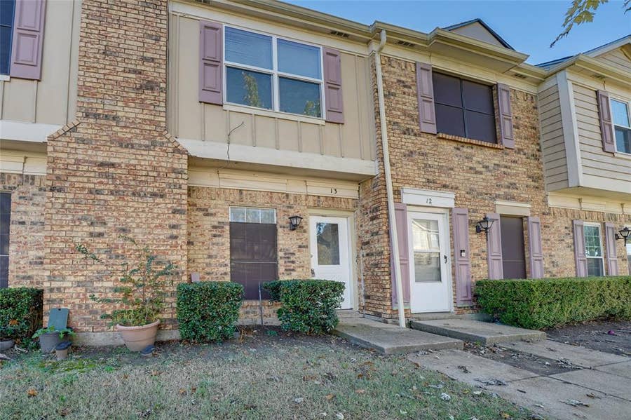 Property photo for 633 Carriagehouse Lane, #3, Garland, TX