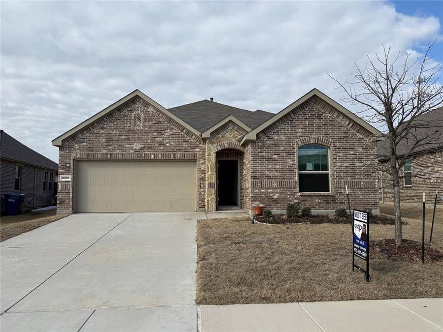 Property photo for 8309 Caracara Court, McKinney, TX