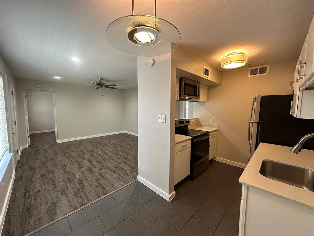 5408 Reiger Avenue, #303, Dallas, TX 75214 5408 Reiger Avenue, #303, Dallas, TX 75214