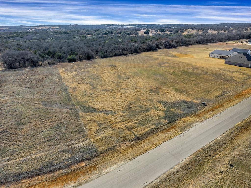 3006 Haylee Drive, Granbury, TX 76048