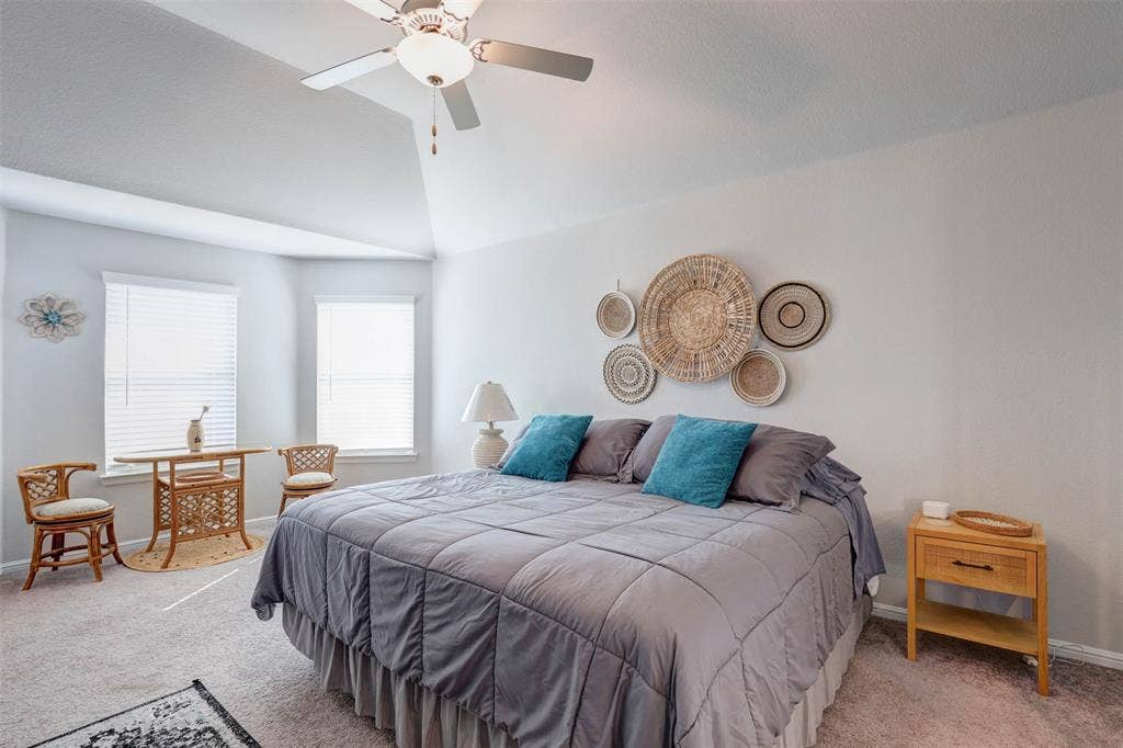 8948 Bronze Meadow Drive, Fort Worth, TX 76131