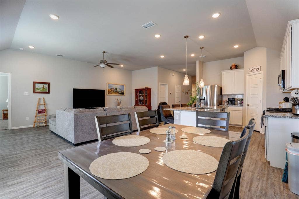 8948 Bronze Meadow Drive, Fort Worth, TX 76131