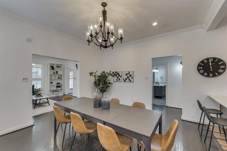 Property photo for 909 Elsbeth Street, Dallas, TX