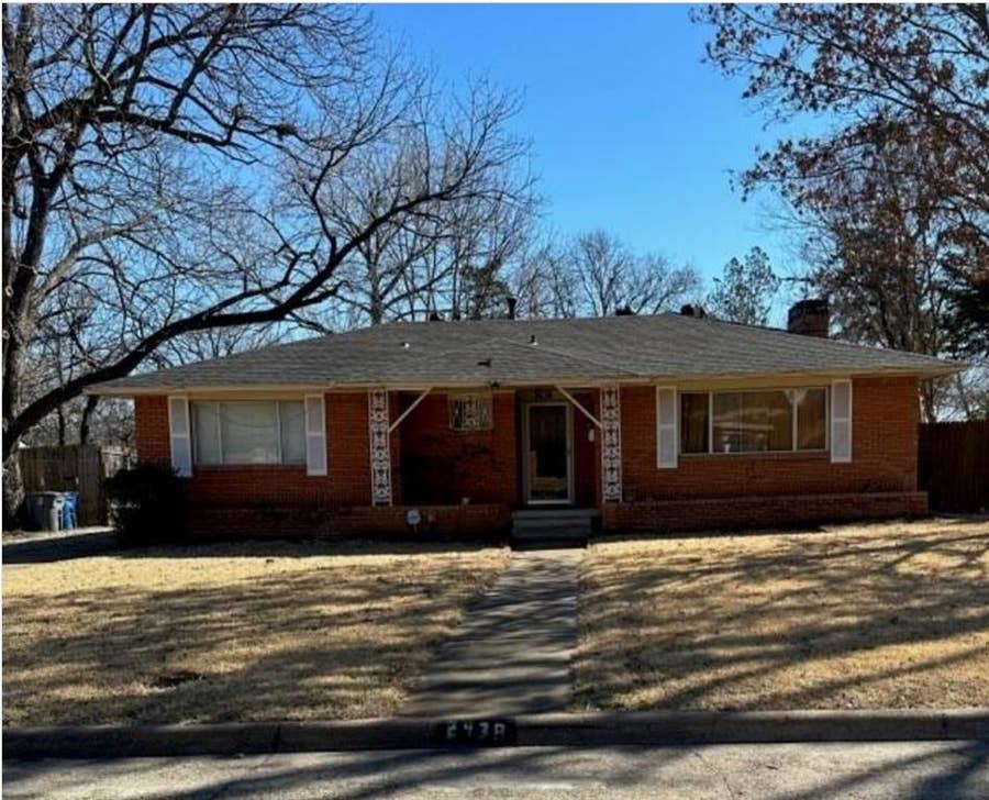 Property photo for 2438 Five Mile Circle, Dallas, TX