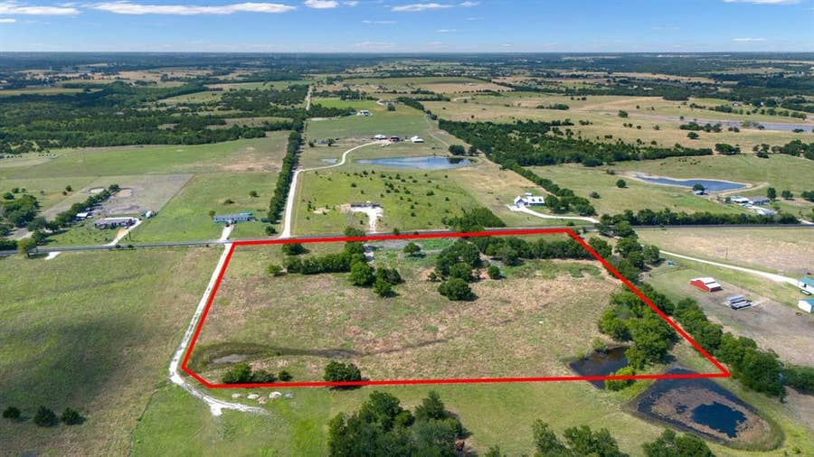 Property photo for 15036 County Road 1100, Blue Ridge, TX