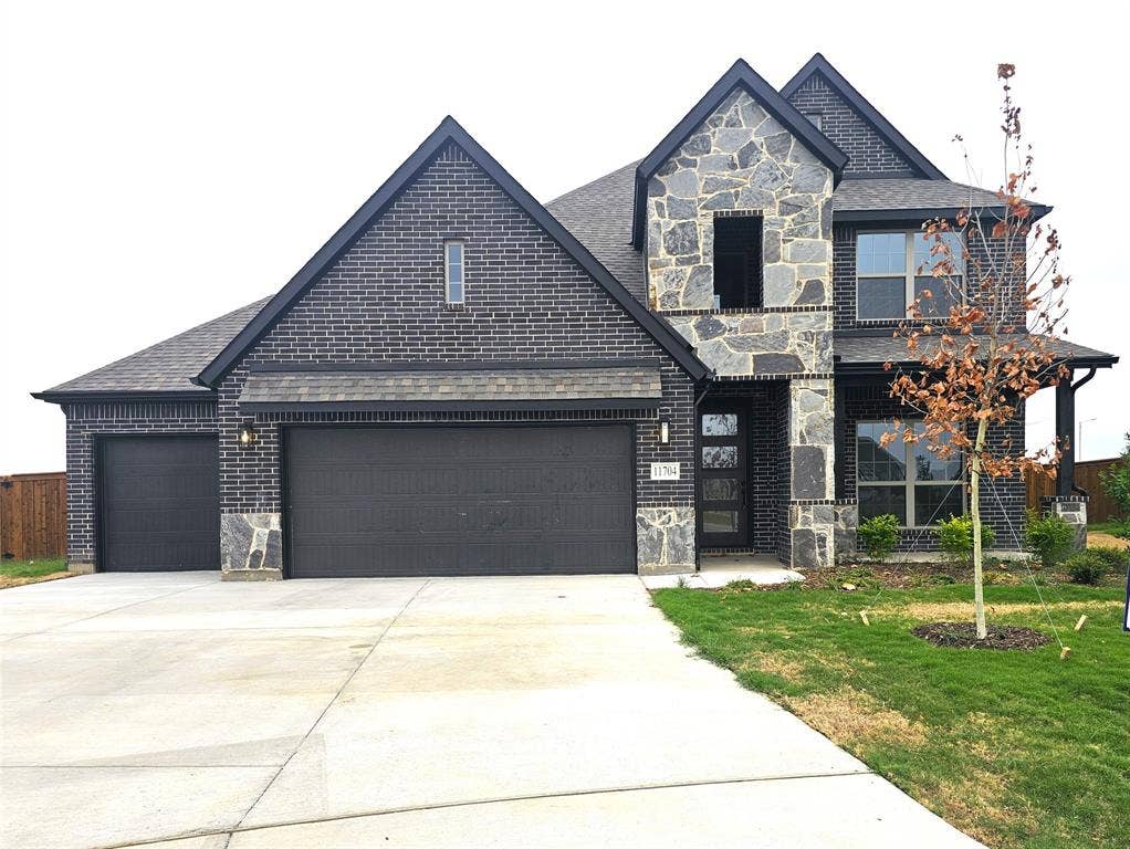 11704 Blackfoot Court, Godley, TX 76044 11704 Blackfoot Court, Godley, TX 76044
