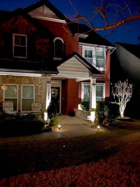 1924 Victoria Circle, McKinney, TX 75072 Nighttime photos