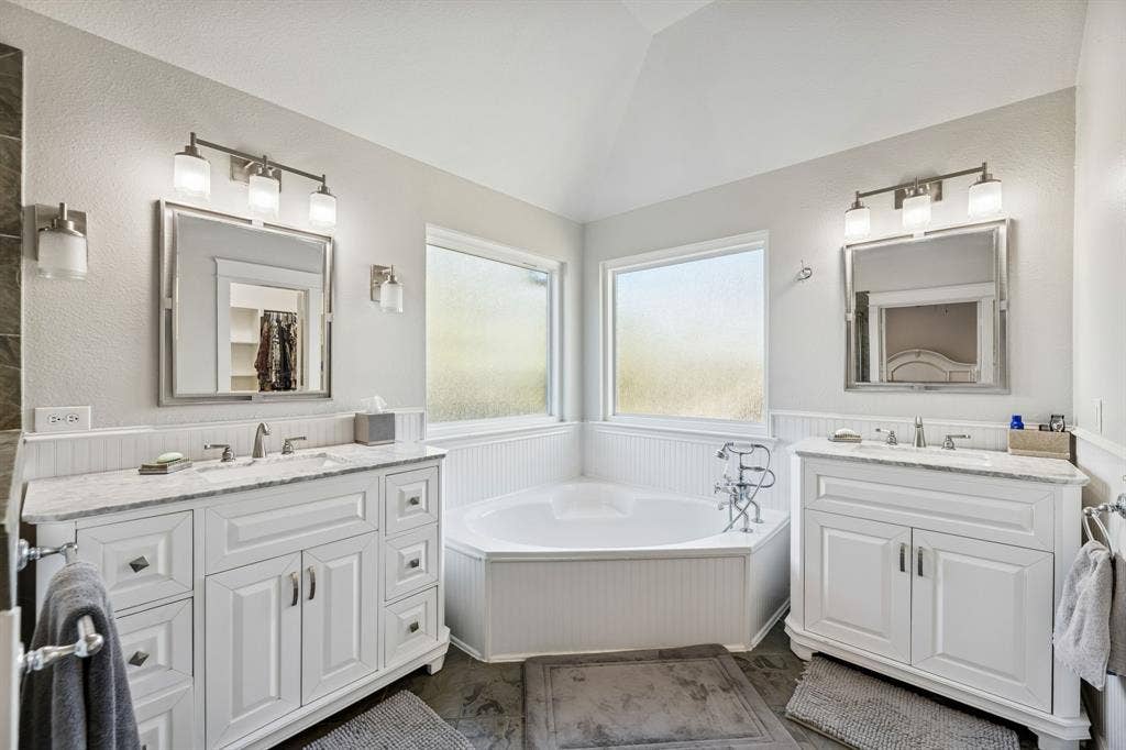 1924 Victoria Circle, McKinney, TX 75072 1924 Victoria Circle, McKinney, TX 75072