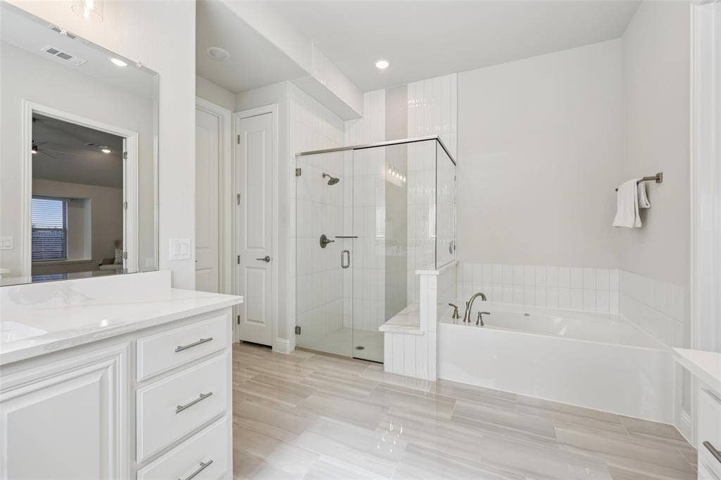 1134 Cardinal Drive, Midlothian, TX 76065