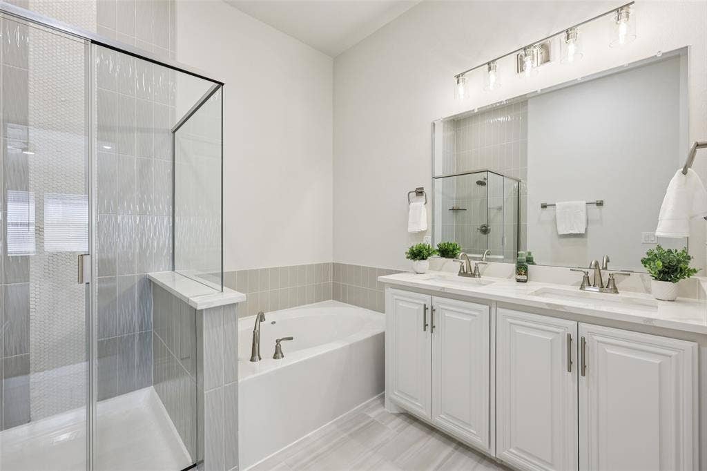1134 Cardinal Drive, Midlothian, TX 76065