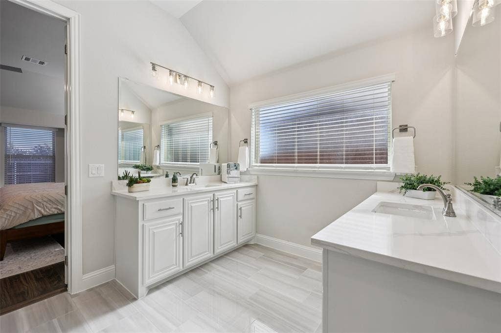 1134 Cardinal Drive, Midlothian, TX 76065