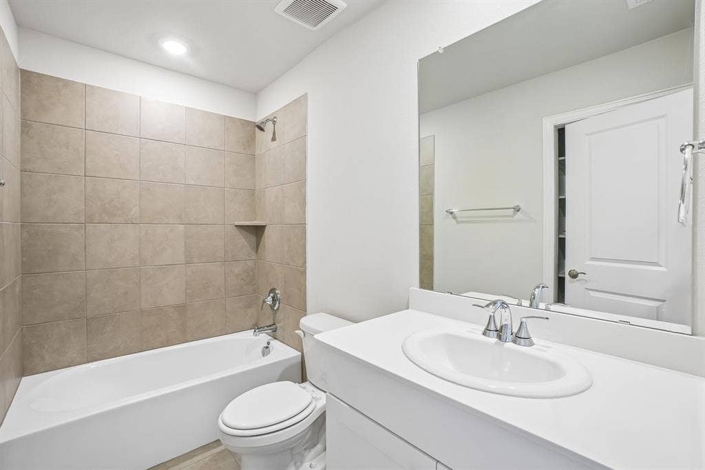 2208 Nicole Drive, Denton, TX 76208