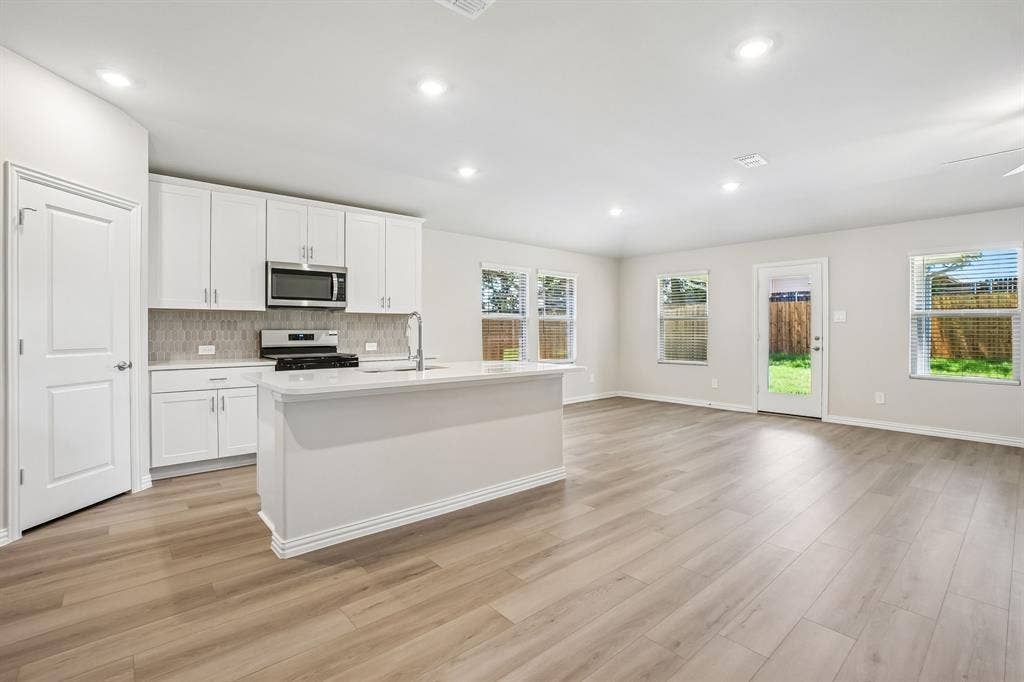 2208 Nicole Drive, Denton, TX 76208