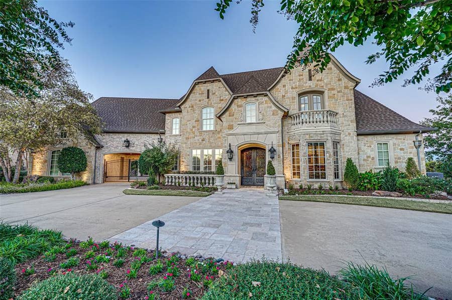 Property photo for 140 Manor Drive, Heath, TX