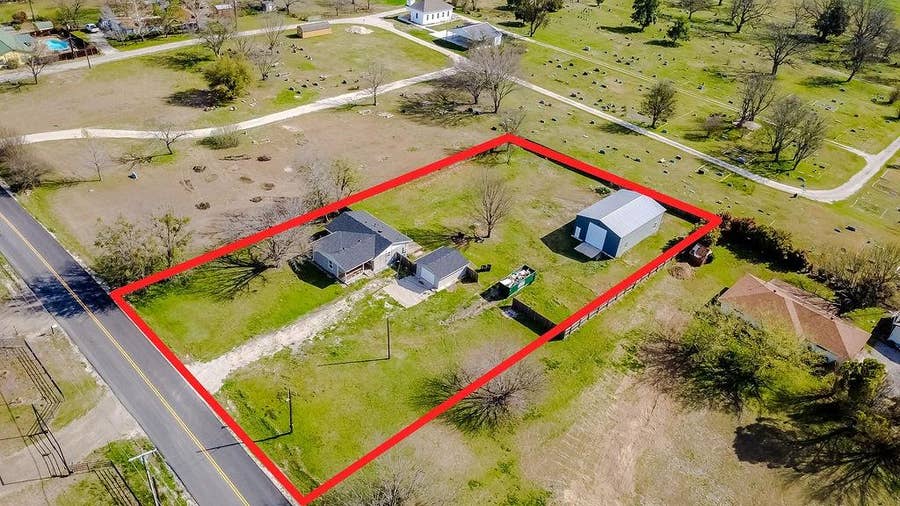 Property photo for 2225 S Bridgefarmer Road, Lowry Crossing, TX
