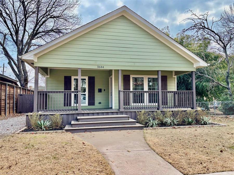 Property photo for 5644 E Side Avenue, Dallas, TX