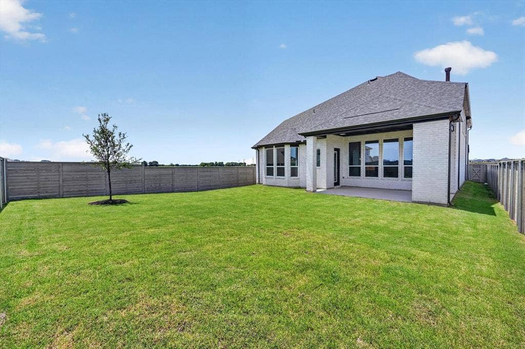10009 Gray Fox Drive, Denton, TX 76207