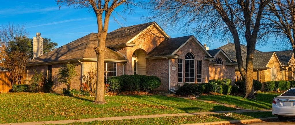 2614 Pecan Meadow Drive, Garland, TX 75040 2614 Pecan Meadow Drive, Garland, TX 75040