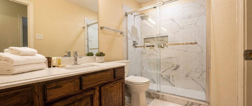 2614 Pecan Meadow Drive, Garland, TX 75040 2614 Pecan Meadow Drive, Garland, TX 75040