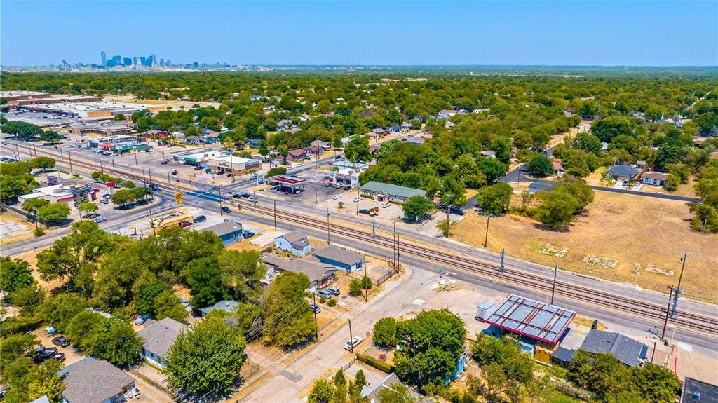 3701 Lancaster Road, Dallas, TX 75216 3701 Lancaster Road, Dallas, TX 75216