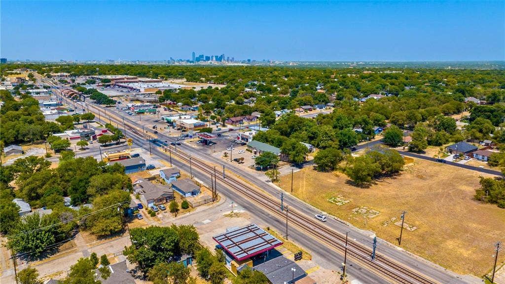 3701 Lancaster Road, Dallas, TX 75216 3701 Lancaster Road, Dallas, TX 75216