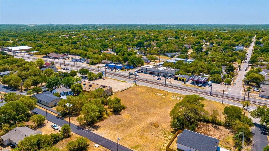 3701 Lancaster Road, Dallas, TX 75216 3701 Lancaster Road, Dallas, TX 75216