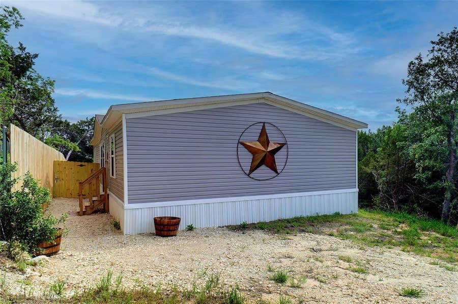 Property photo for 2509 Elk Trail, Granbury, TX