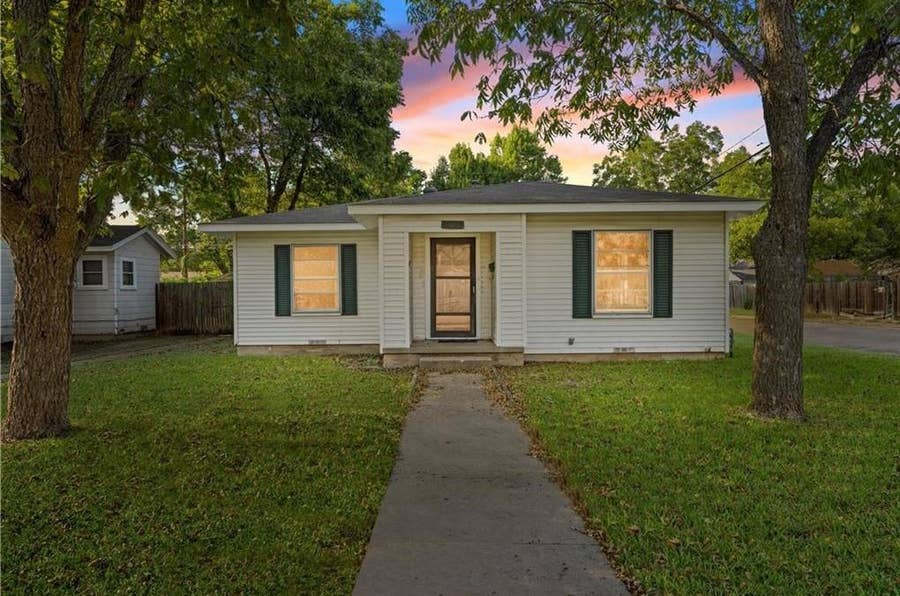 Property photo for 3601 Cumberland Avenue, Waco, TX