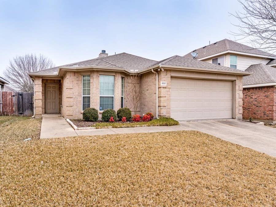 Property photo for 800 Mahogany Drive, Anna, TX