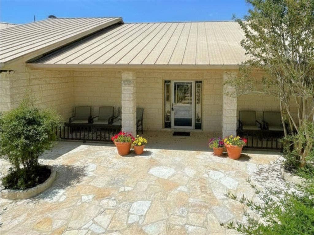1221 Sundown Trail, Fischer, TX 78623 Virtually Staged
