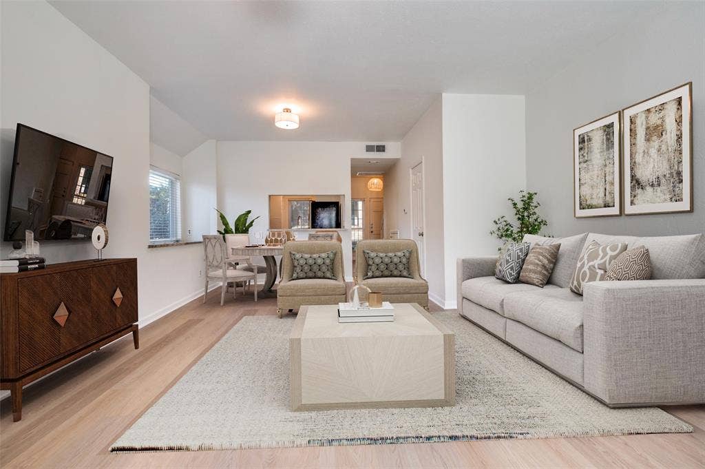 9910 Royal Lane, #208, Dallas, TX 75231