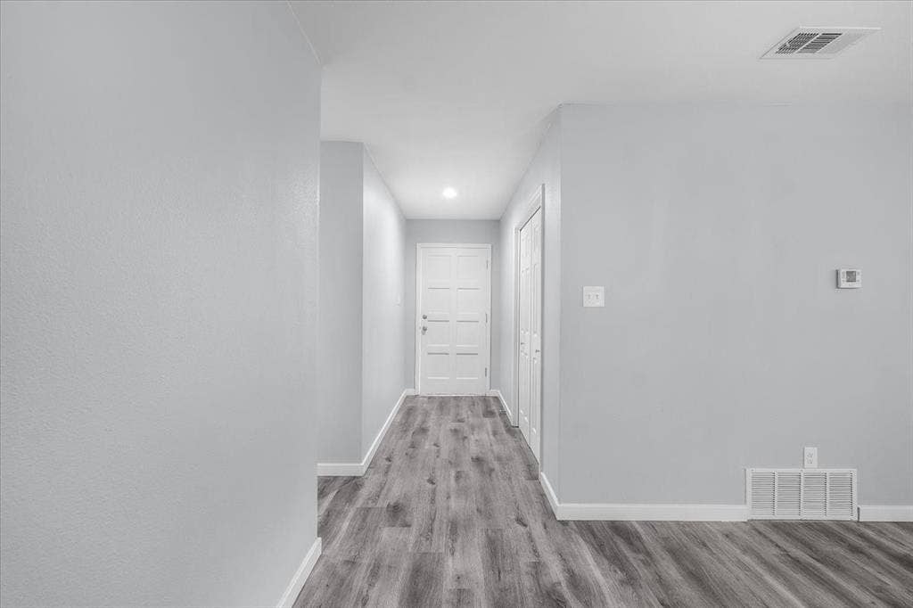 705 NW Hillery Street, Burleson, TX 76028 705 NW Hillery Street, Burleson, TX 76028