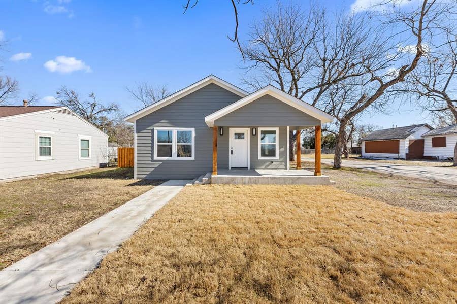 Property photo for 2330 Idaho Avenue, Dallas, TX