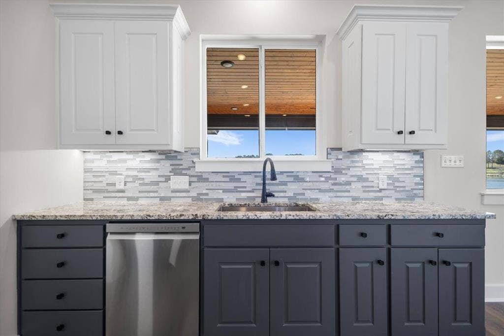 24110 Sun Ridge Road, Lindale, TX 75771 24110 Sun Ridge Road, Lindale, TX 75771