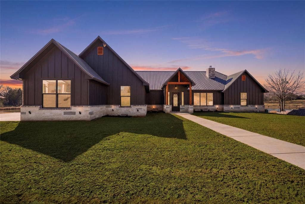 24110 Sun Ridge Road, Lindale, TX 75771 24110 Sun Ridge Road, Lindale, TX 75771